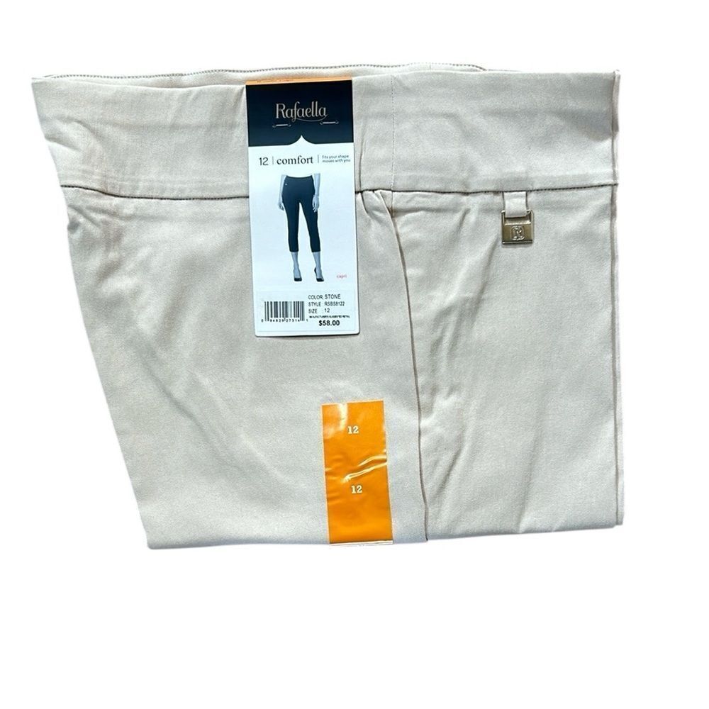 NEW Rafaella Light Tan Capris